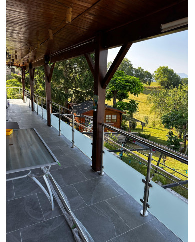 Garde-corps verre et 2 barres