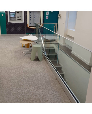 Profilé 7030 pour verre pose au sol - Public et privé